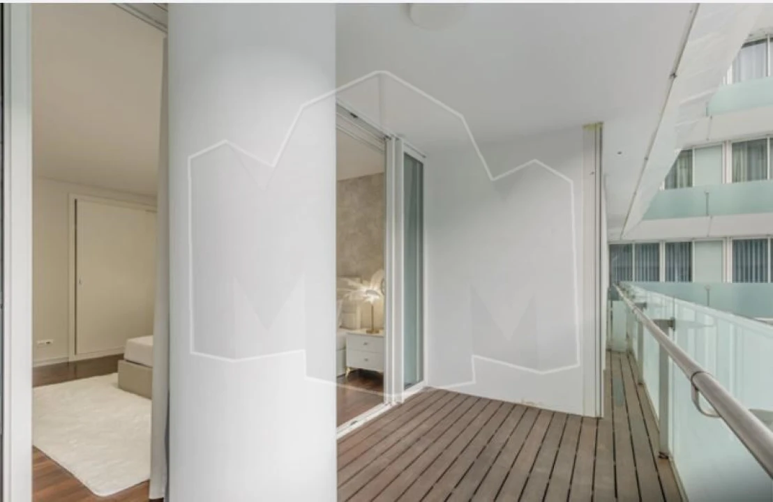 Apartamento T2 para Venda em Funchal (Se) Foto 11