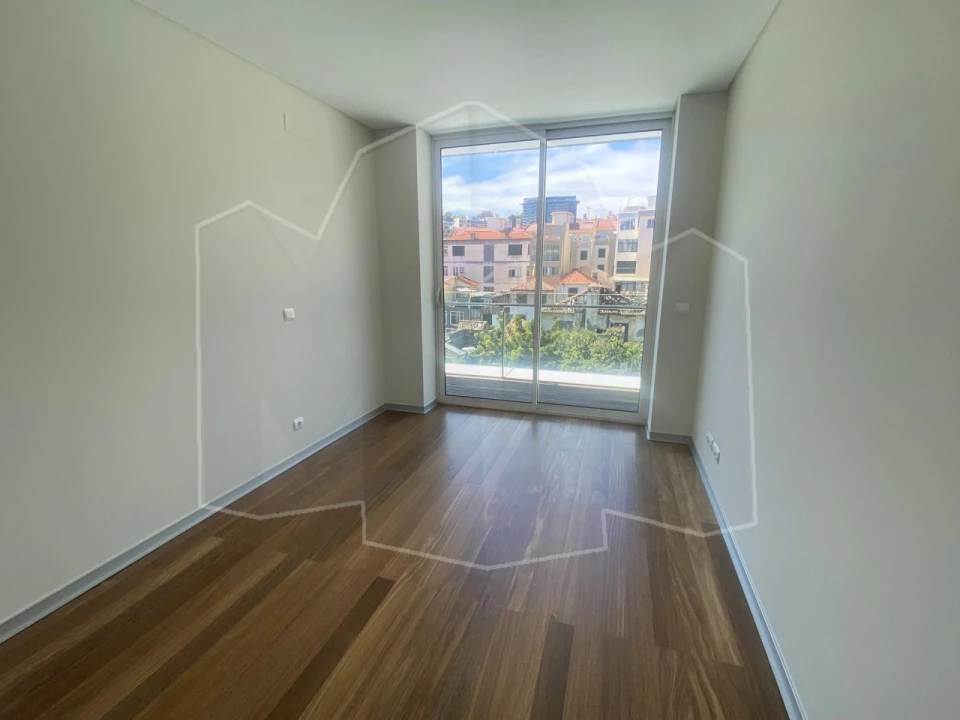 Apartamento T3 para Venda em Funchal (Se) Foto 11