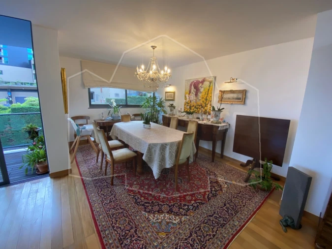 Apartamento T4 para Venda em Funchal (São Pedro) Foto 2
