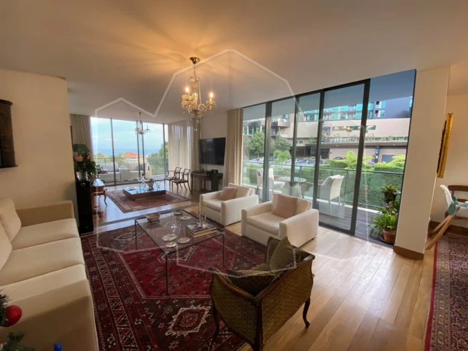 Apartamento T4 para Venda em Funchal (São Pedro) Foto 5