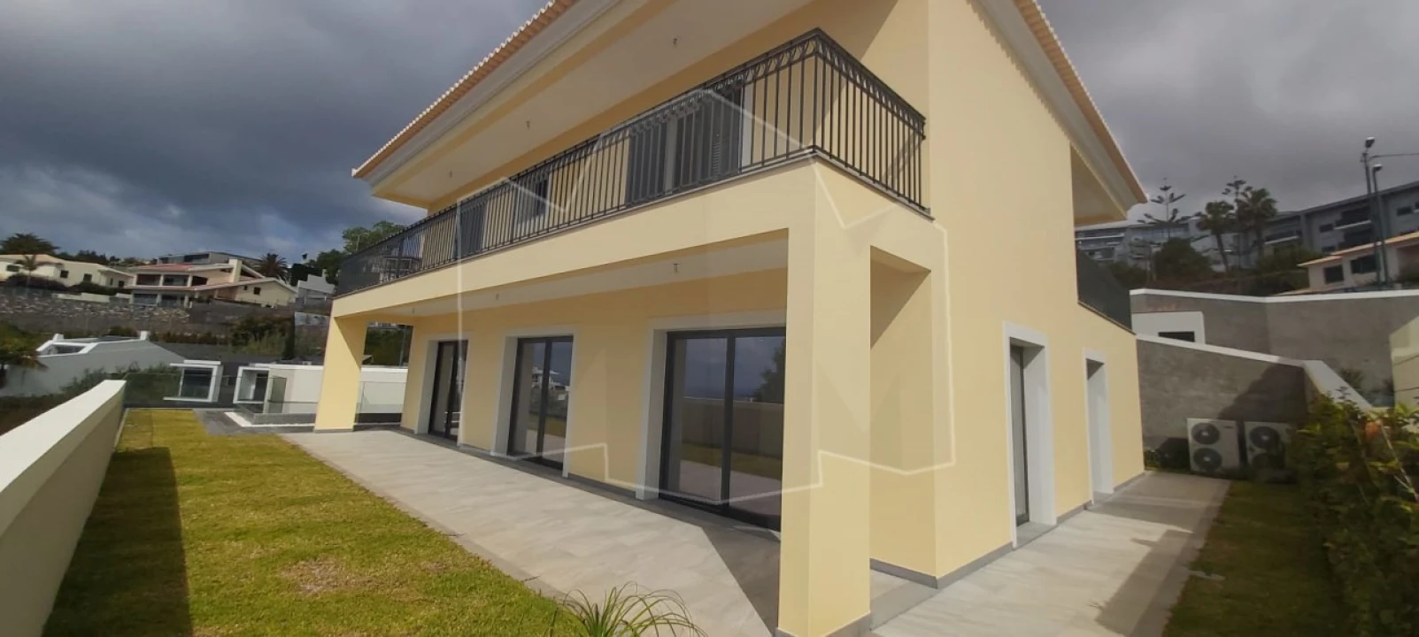 Moradia T3 para Venda em São Martinho Foto 23