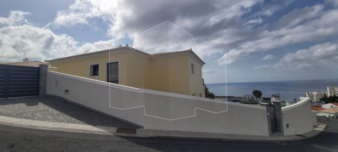 Moradia T3 para Venda em São Martinho Foto 27