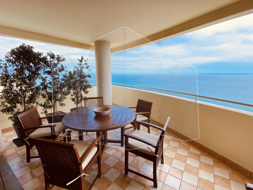 Apartamento T5 para Venda em São Martinho Foto 9