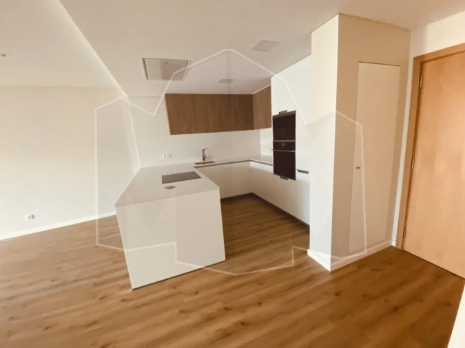 Apartamento T2 para Venda em Camara de Lobos Foto 2