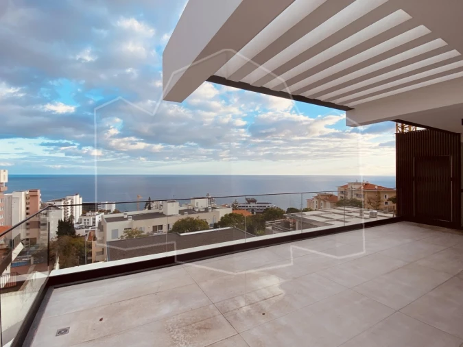 Apartamento T4 para Venda em São Martinho Foto 11