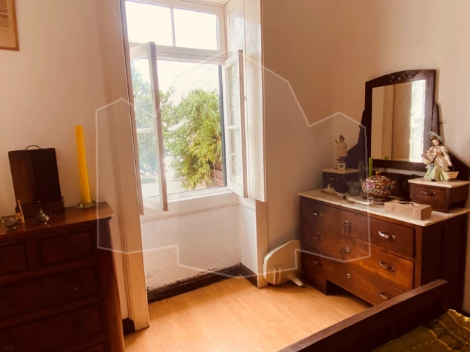 Moradia T5 para Venda em Funchal (Santa Maria Maior) Foto 11