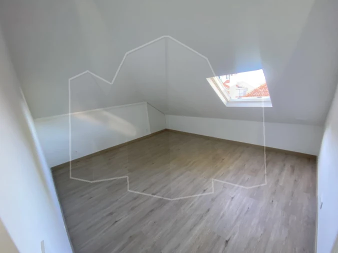 Moradia para Venda em Funchal (Santa Luzia) Foto 10