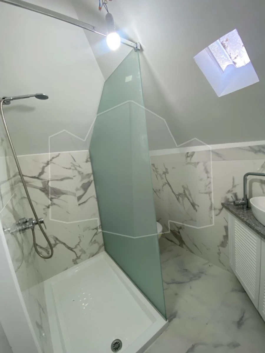 Moradia para Venda em Funchal (Santa Luzia) Foto 12