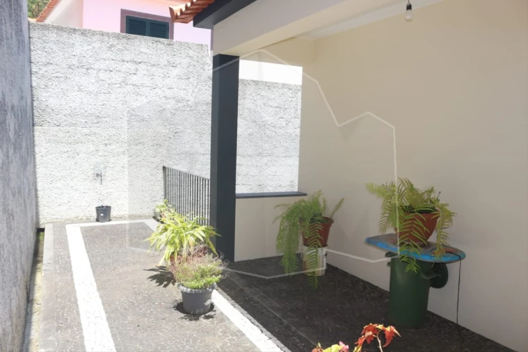 Moradia T3 para Venda em Monte Foto 10