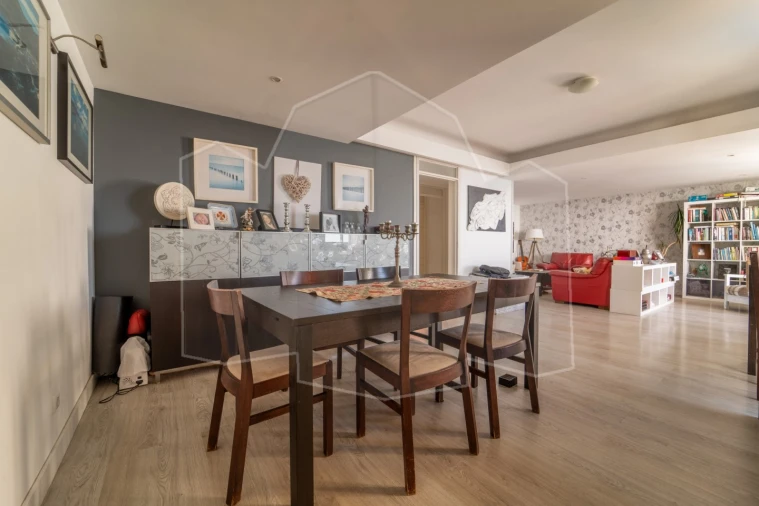 Apartamento T3 para Venda em São Martinho Foto 6