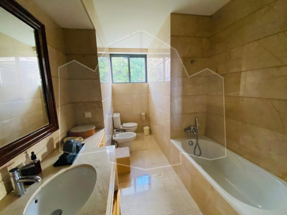 Moradia T3 para Venda em Funchal (Santa Maria Maior) Foto 20