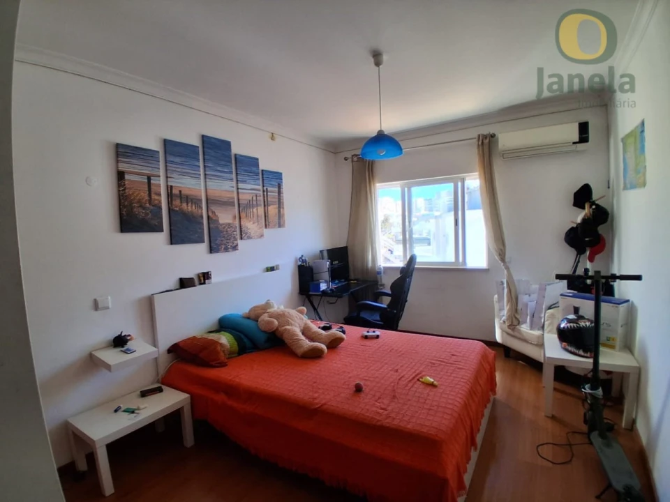 Apartamento T2 para Venda em Faro (Sé e São Pedro) Foto 9