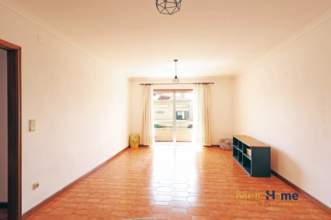 Apartamento T2 para Venda em Mafamude e Vilar do Paraíso Foto 3