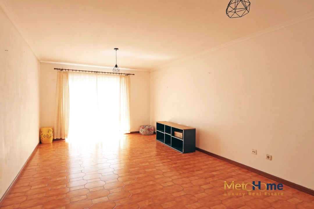 Apartamento T2 para Venda em Mafamude e Vilar do Paraíso Foto 4