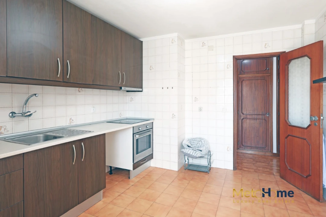 Apartamento T2 para Venda em Mafamude e Vilar do Paraíso Foto 17