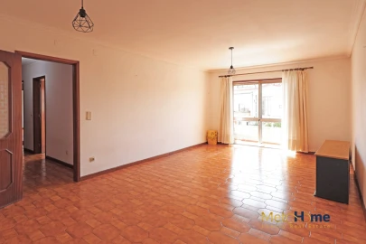 Apartamento T2 para Venda em Mafamude e Vilar do Paraíso