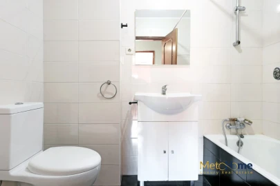 Apartamento T2 para Venda em Mafamude e Vilar do Paraíso