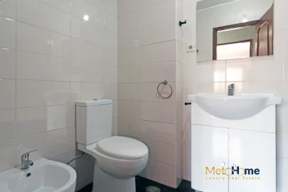 Apartamento T2 para Venda em Mafamude e Vilar do Paraíso