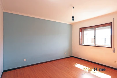 Apartamento T2 para Venda em Mafamude e Vilar do Paraíso