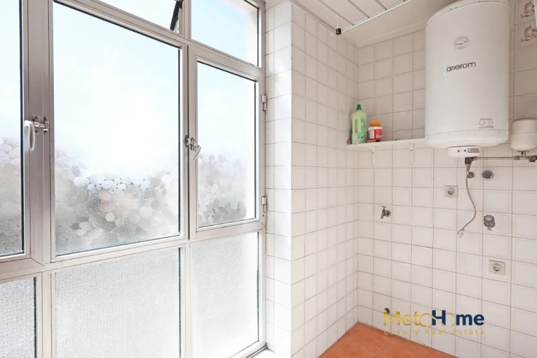Apartamento T2 para Venda em Mafamude e Vilar do Paraíso Foto 14