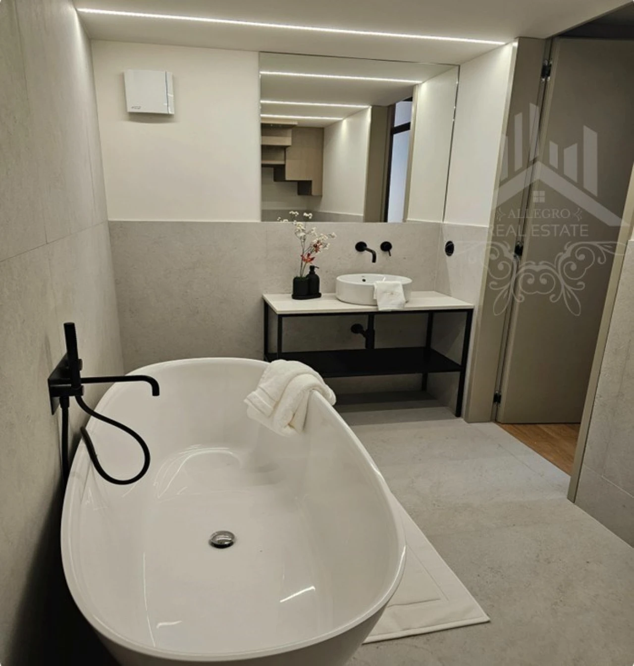 Apartamento para Venda em Cedofeita, Santo Ildefonso, Sé, Miragaia, São Nicolau e Vitória Foto 21