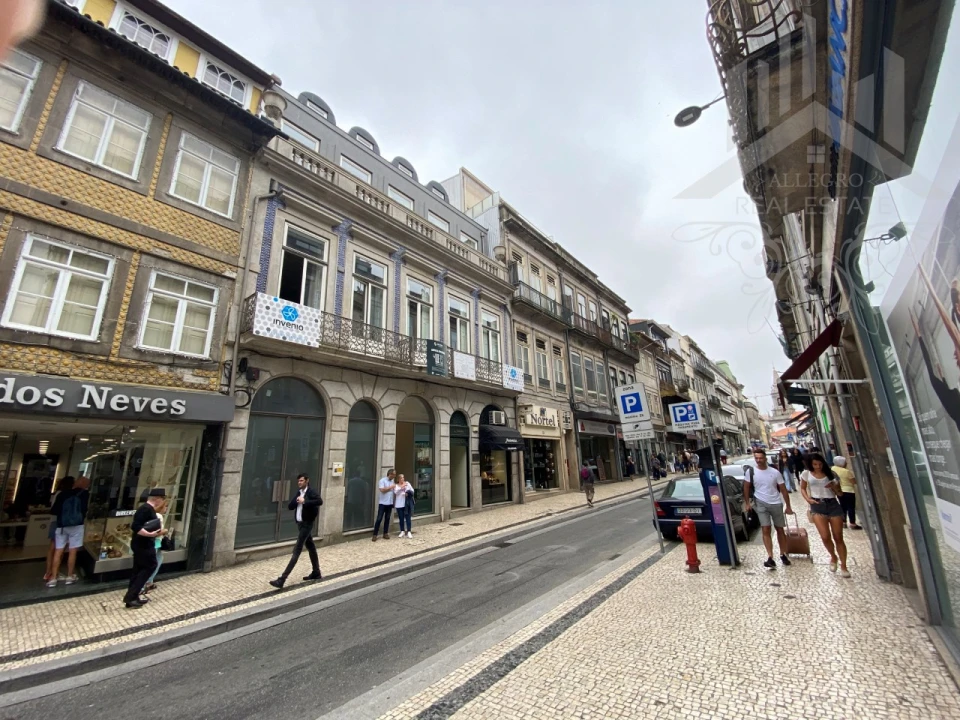Apartamento para Venda em Cedofeita, Santo Ildefonso, Sé, Miragaia, São Nicolau e Vitória Foto 41