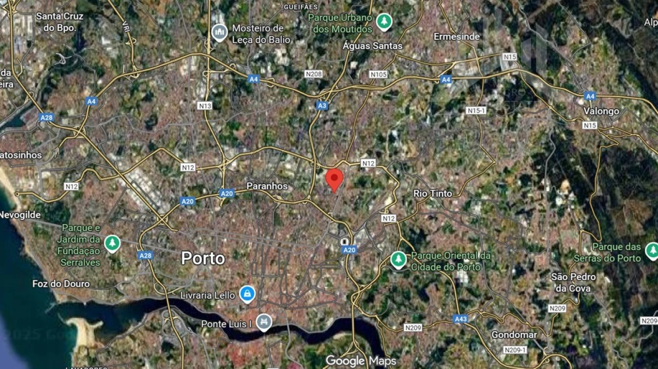 Apartamento T2 para Venda em Paranhos Foto 17