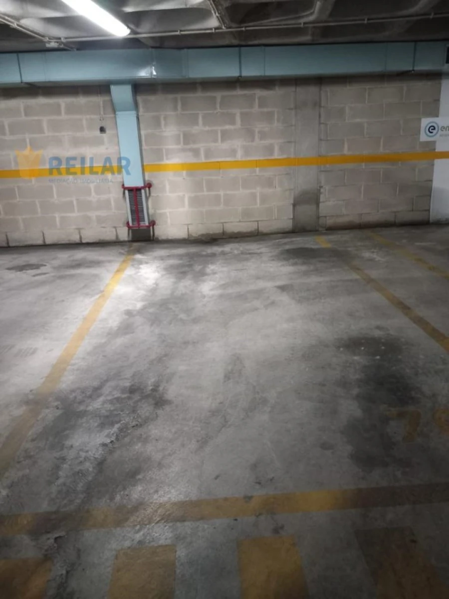 Negócio para Arrendamento em São Vicente Foto 2