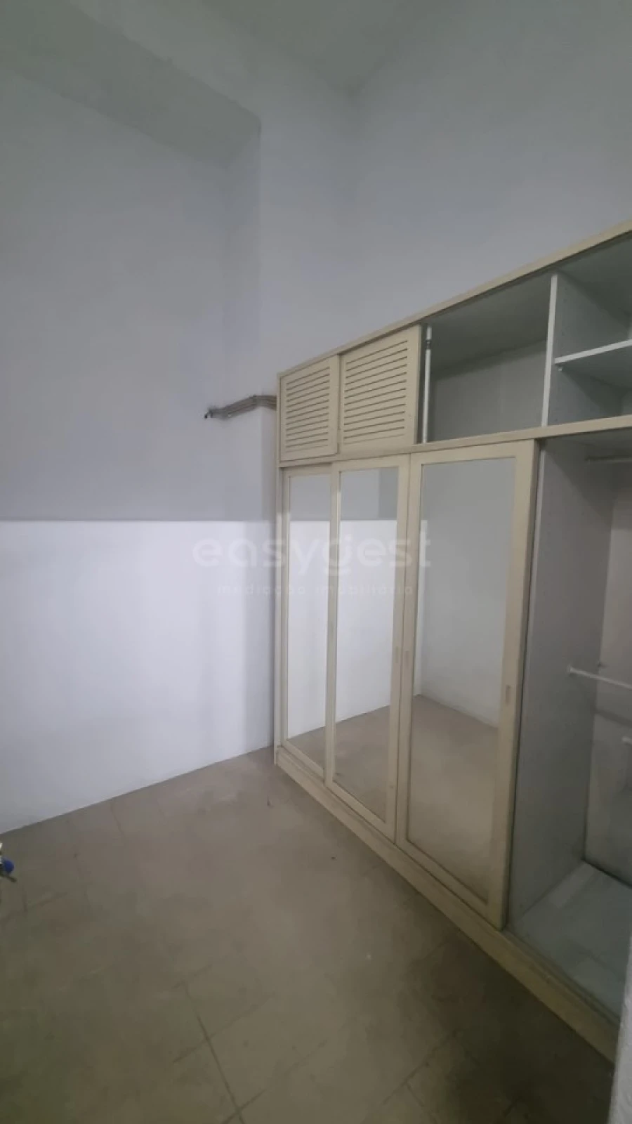 Apartamento T3 para Venda em São Domingos de Benfica Foto 23