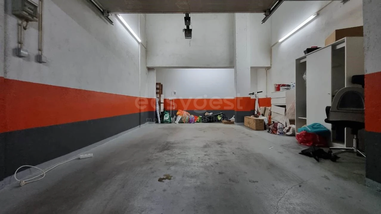 Apartamento T1 para Venda em Alvalade Foto 15