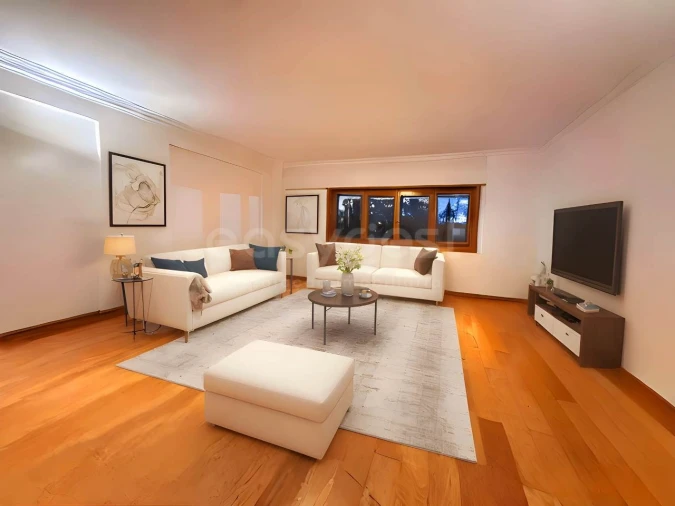 Apartamento T1 para Venda em Alvalade