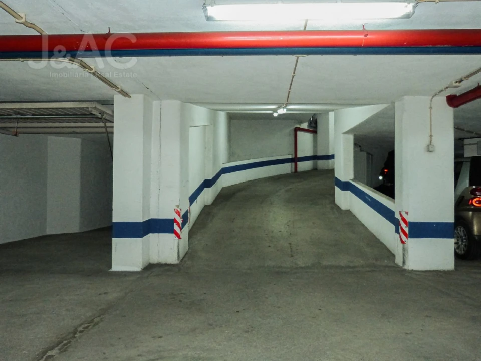 Garagem para Venda em Cascais e Estoril Foto 11