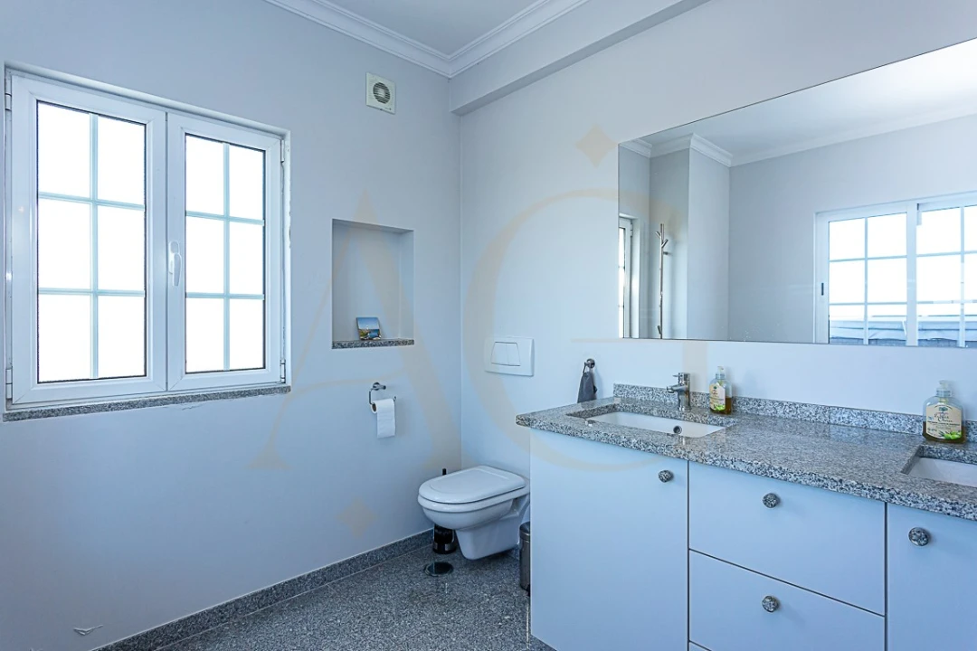 Moradia T4 para Venda em Tavira (Santa Maria e Santiago) Foto 94