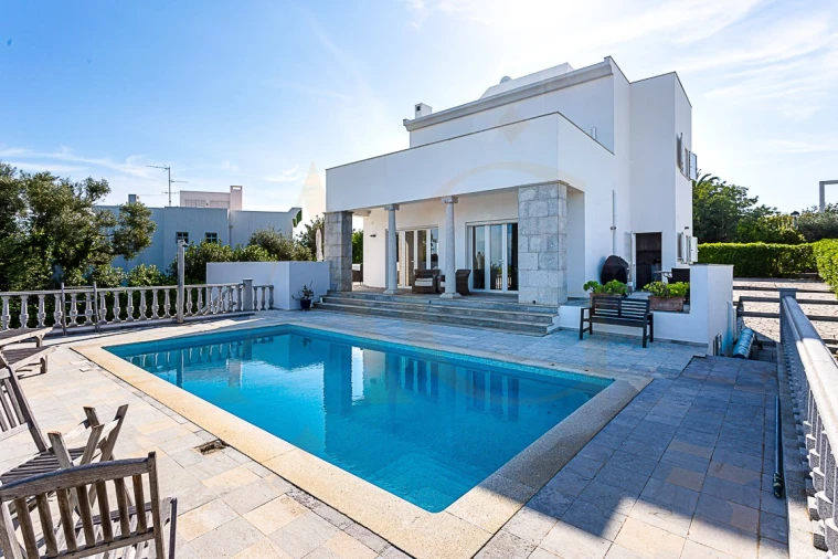 Moradia T4 para Venda em Tavira (Santa Maria e Santiago) Foto 26