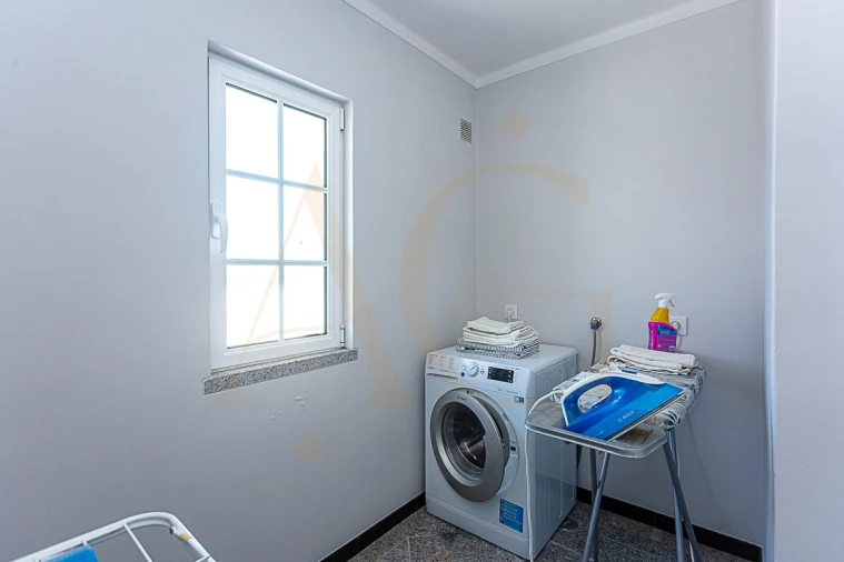 Moradia T4 para Venda em Tavira (Santa Maria e Santiago) Foto 96