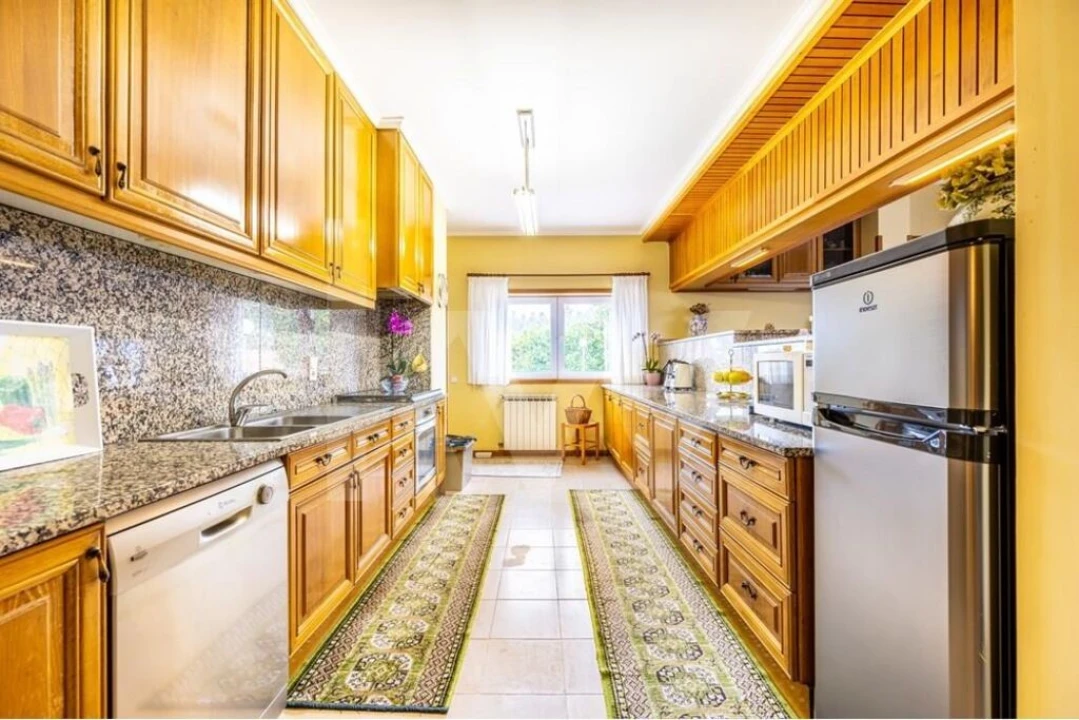 Moradia T6 para Venda em Nogueira do Cravo e Pindelo Foto 51