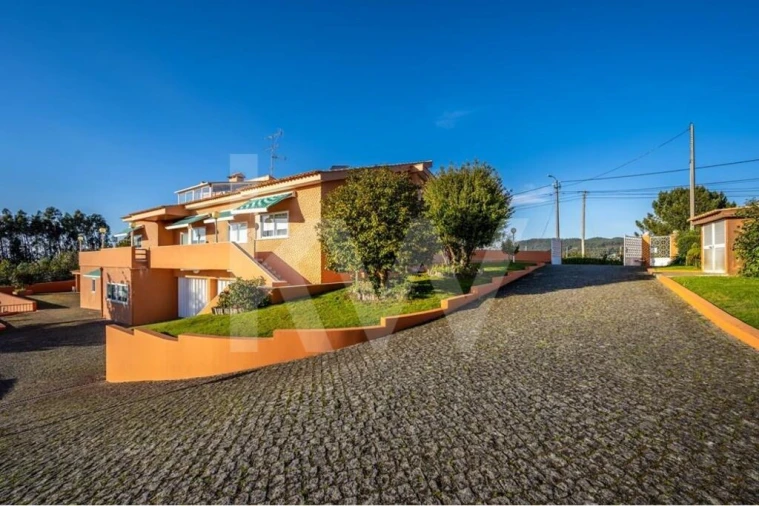 Moradia T6 para Venda em Nogueira do Cravo e Pindelo Foto 9