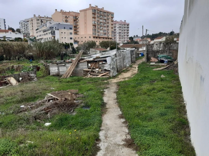 Terreno para Venda em Agualva e Mira-Sintra Foto 5