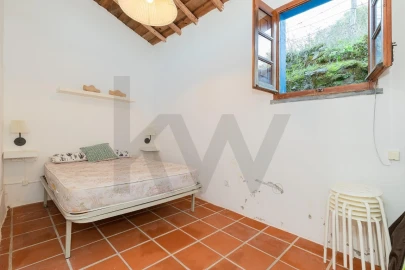 Moradia T2 para Venda em Campo e Campinho