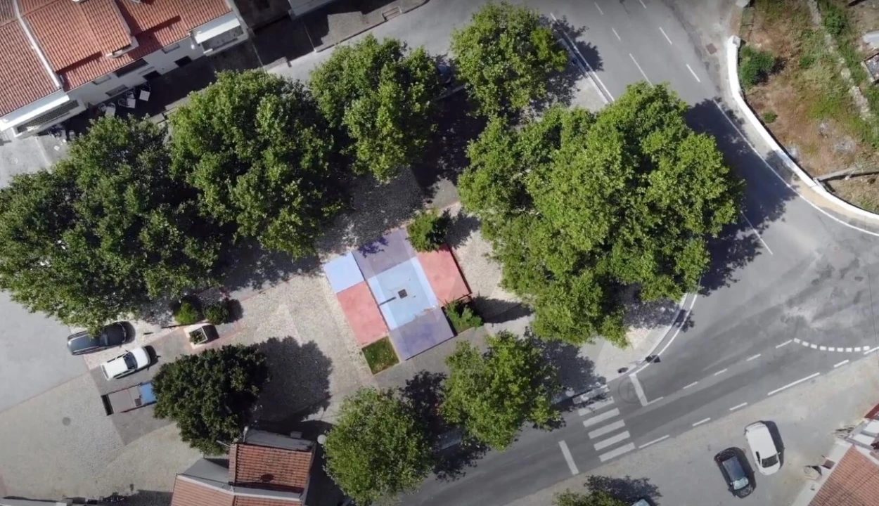 Moradia T3 para Venda em Ribeira de Nisa e Carreiras Foto 10