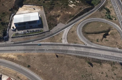 Loja para Venda em Achete, Azoia de Baixo e Póvoa de Santarém