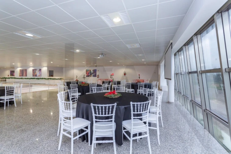 Loja para Venda em Marvila, Ribeira Santarém, São Salvador, São Nicolau Foto 17