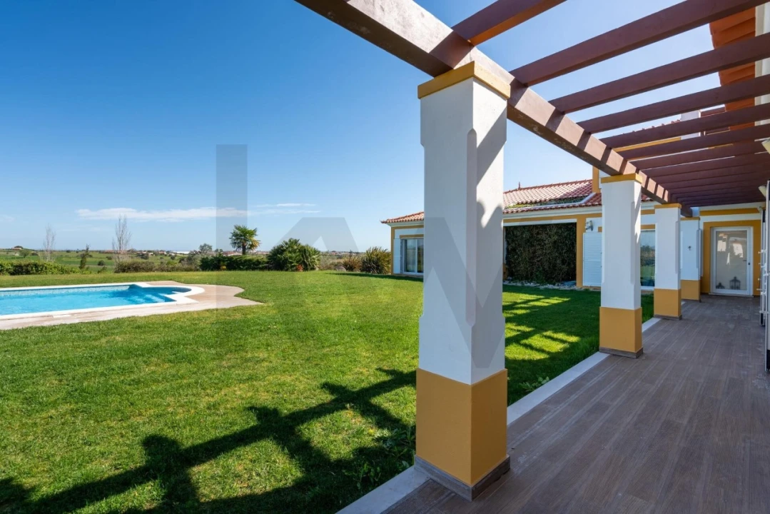 Moradia T5 para Venda em Romeira e Várzea Foto 7