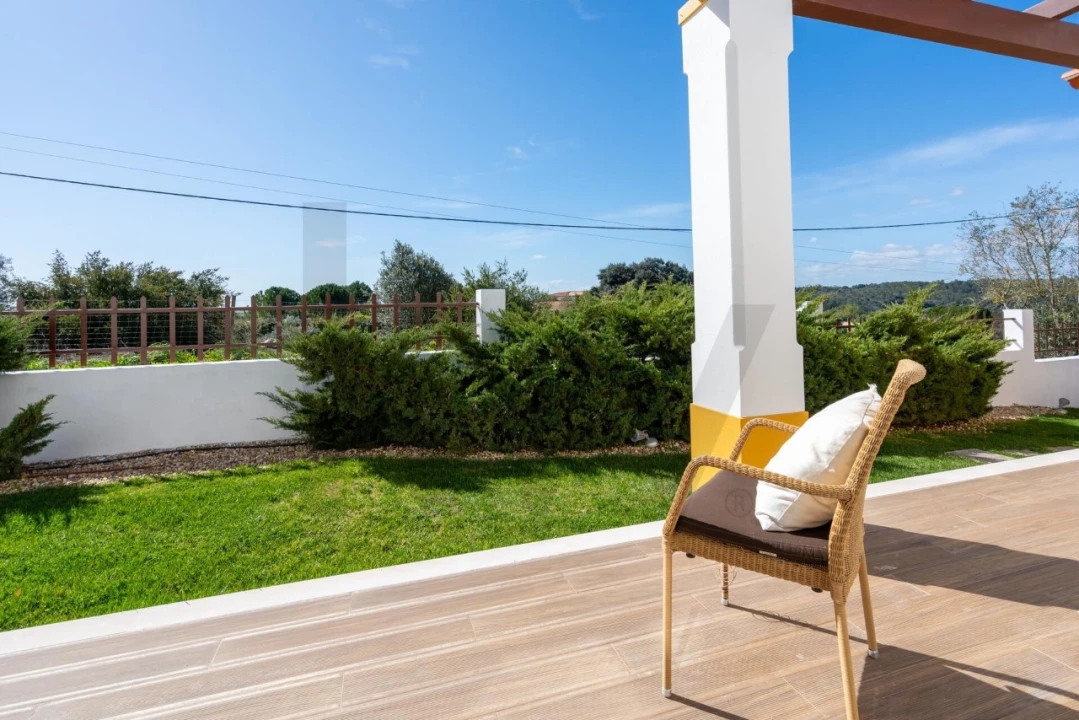 Moradia T5 para Venda em Romeira e Várzea Foto 11