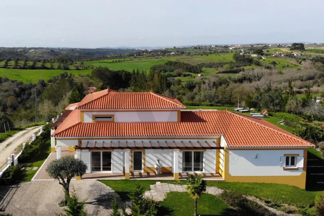 Moradia T5 para Venda em Romeira e Várzea Foto 24