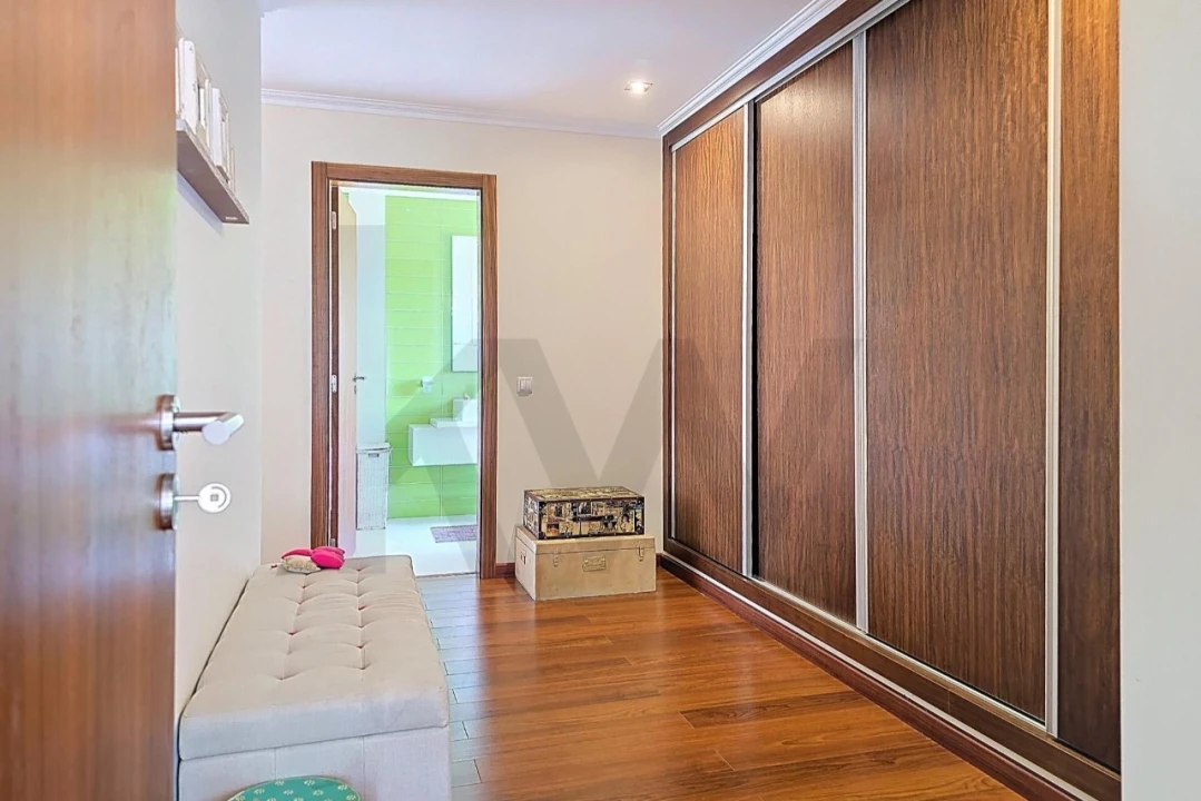 Moradia T5 para Venda em Romeira e Várzea Foto 32