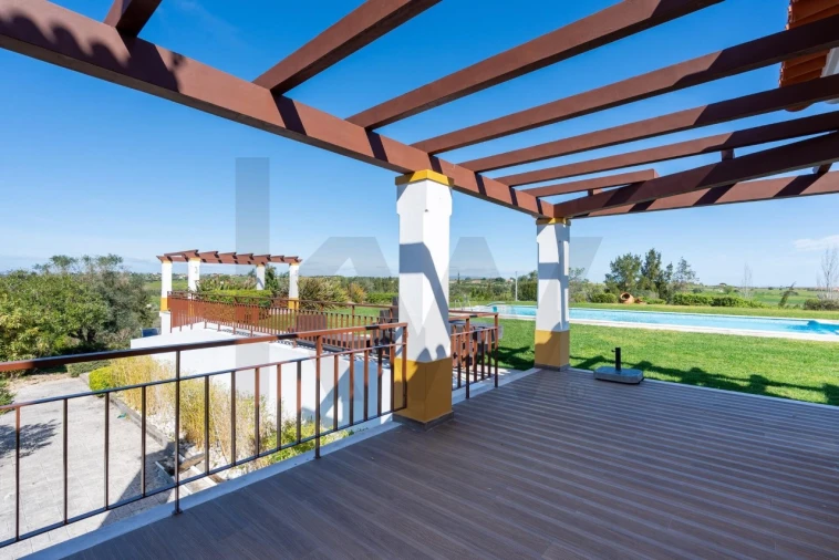 Moradia T5 para Venda em Romeira e Várzea Foto 6