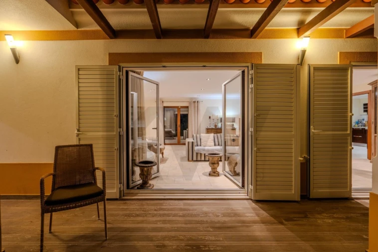 Moradia T5 para Venda em Romeira e Várzea Foto 8