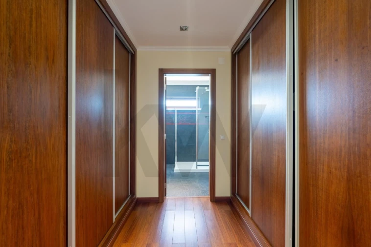 Moradia T5 para Venda em Romeira e Várzea Foto 17