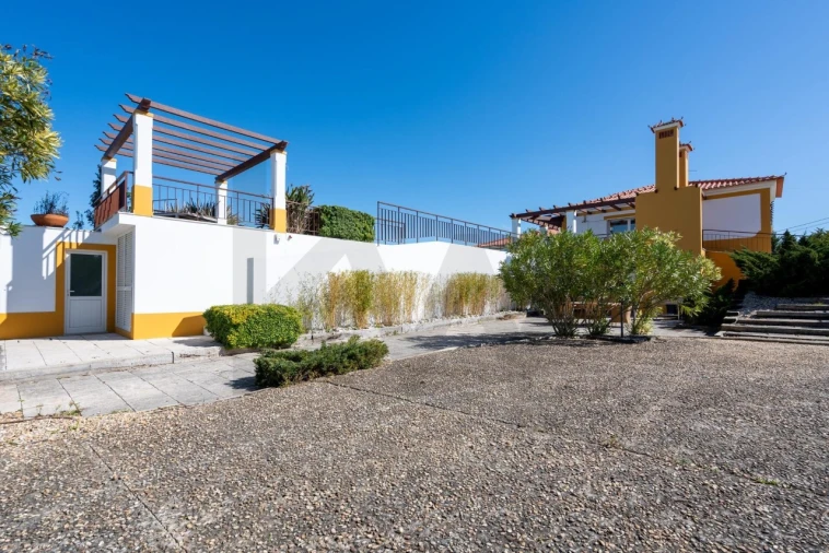 Moradia T5 para Venda em Romeira e Várzea Foto 54